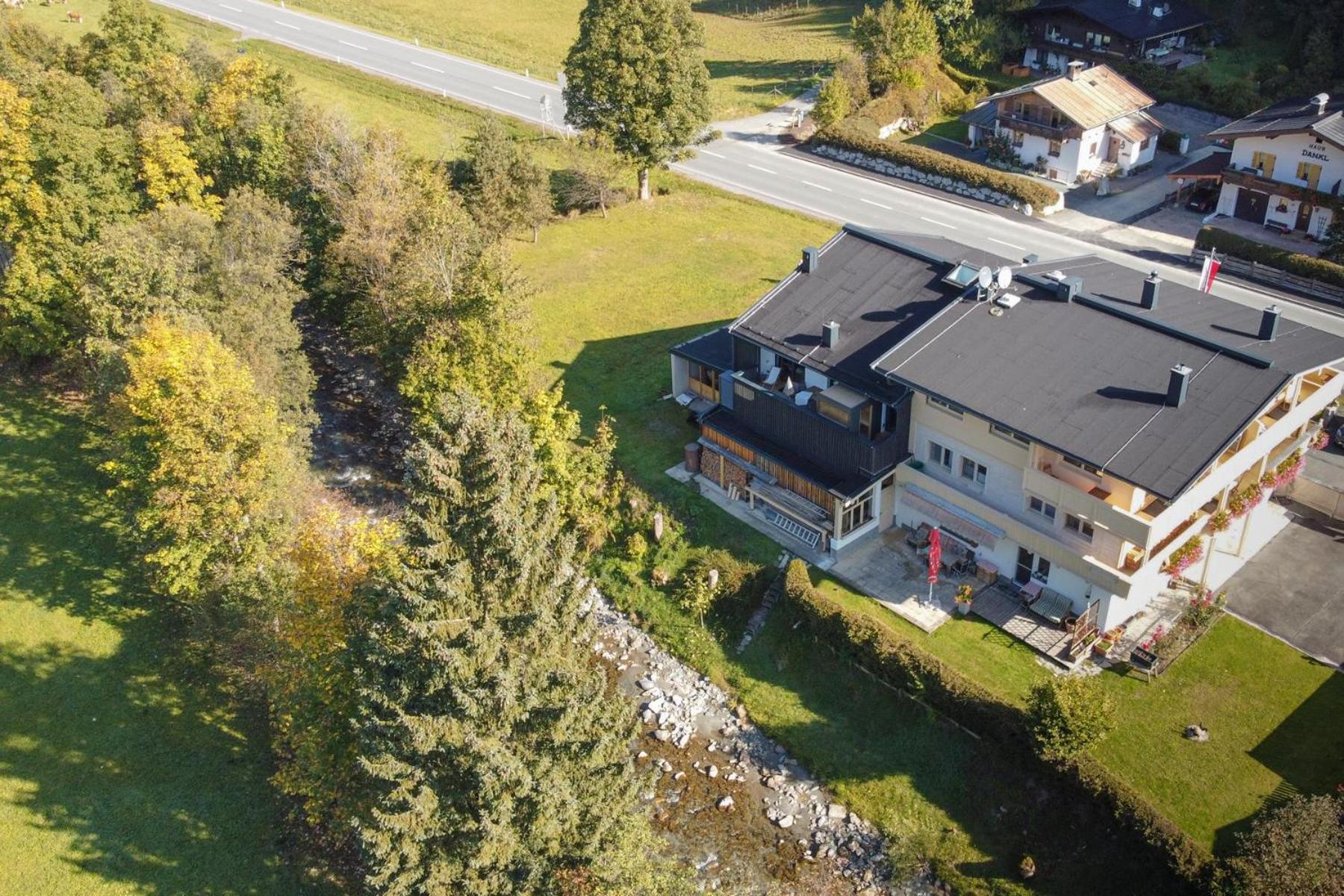 Alte Bildhauerei Apartment Aurach bei Kitzbuehel Exterior photo