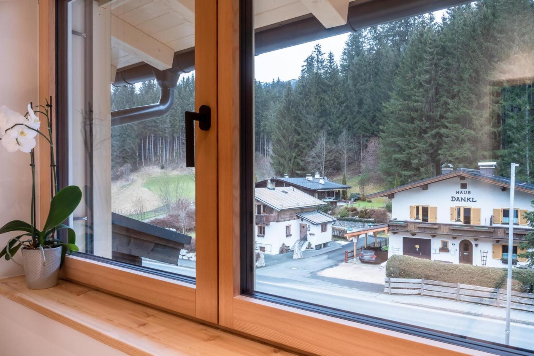 Alte Bildhauerei Apartment Aurach bei Kitzbuehel Exterior photo